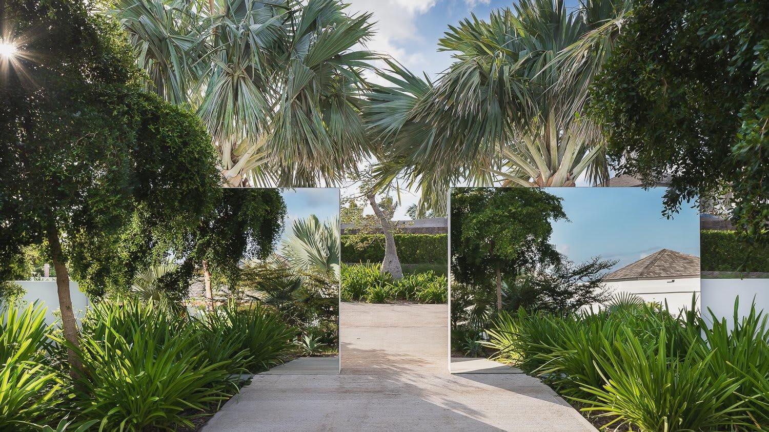 Ideally Located Prestigious Villa Toiny 외부 사진