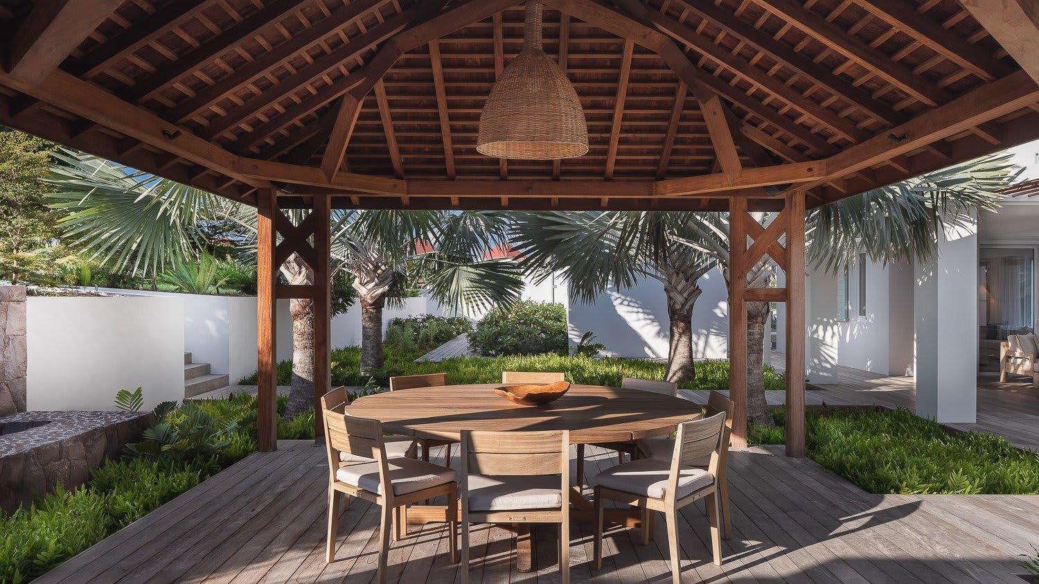 Ideally Located Prestigious Villa Toiny 외부 사진